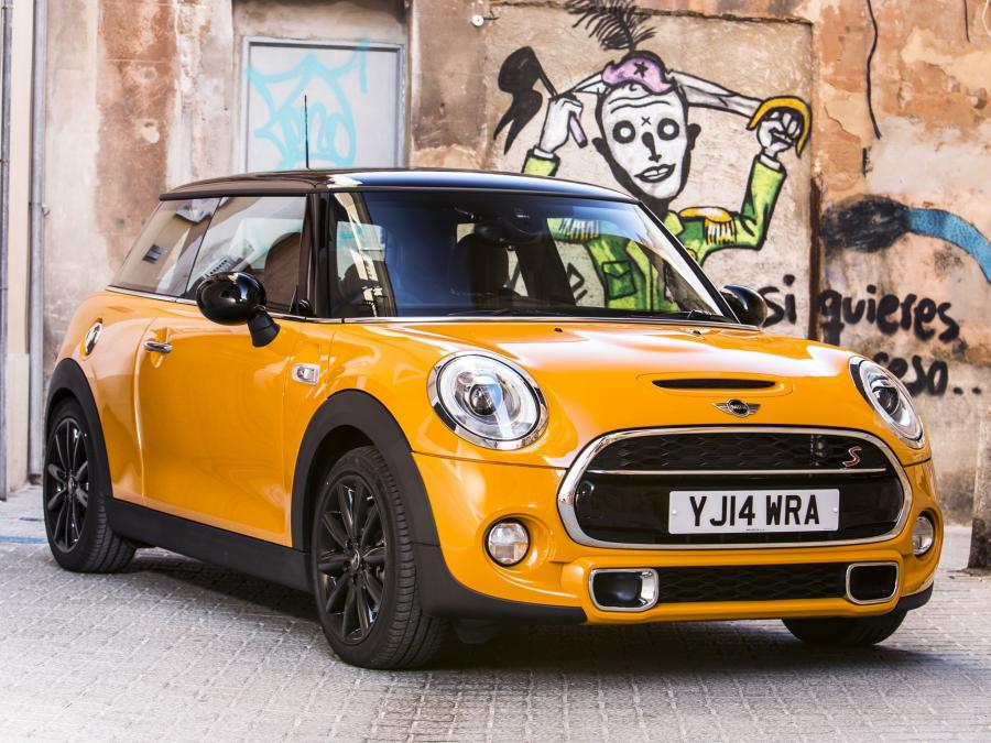  Mini Cooper S 2014 года  (UK) (фото 1 из 30)